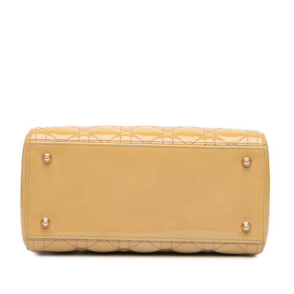 Pre-Loved Dior Medium Patent Cannage Lady Dior - Picture 2 of 10